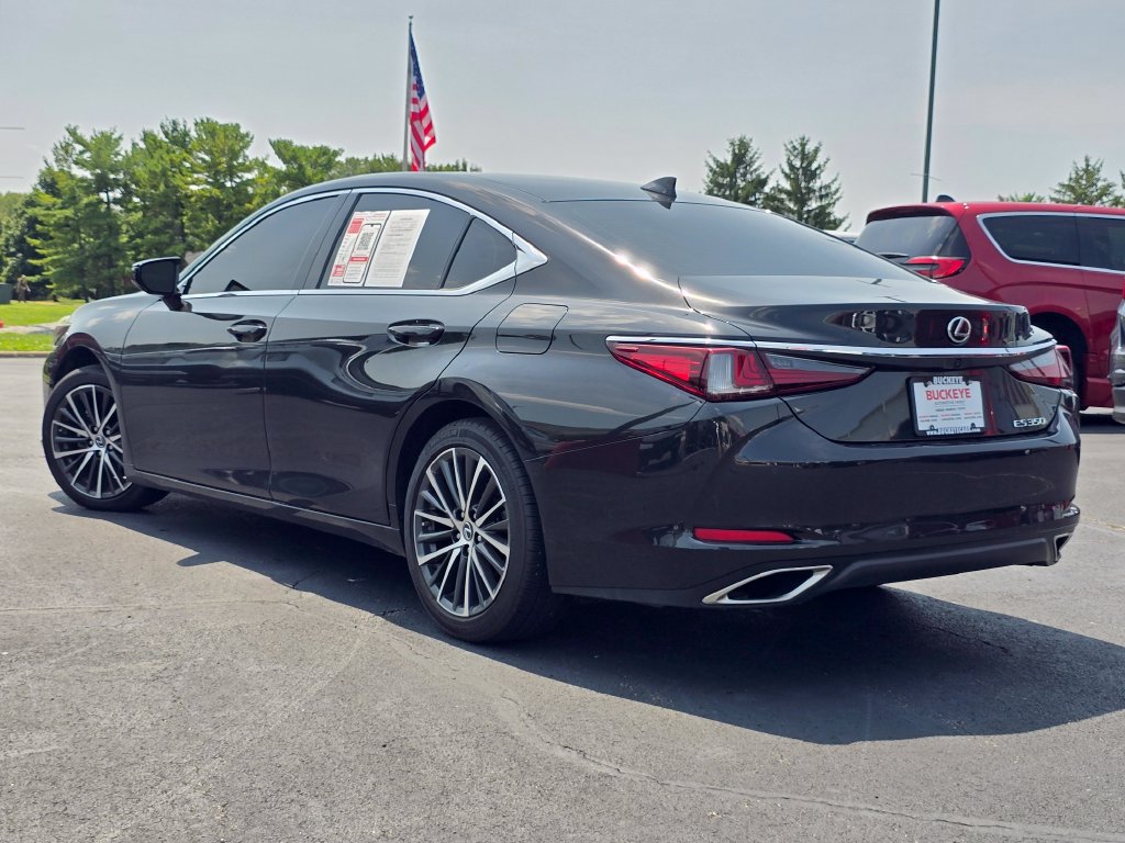 Used 2025 Lexus ES 350 w/ Premium Package FWD image 6