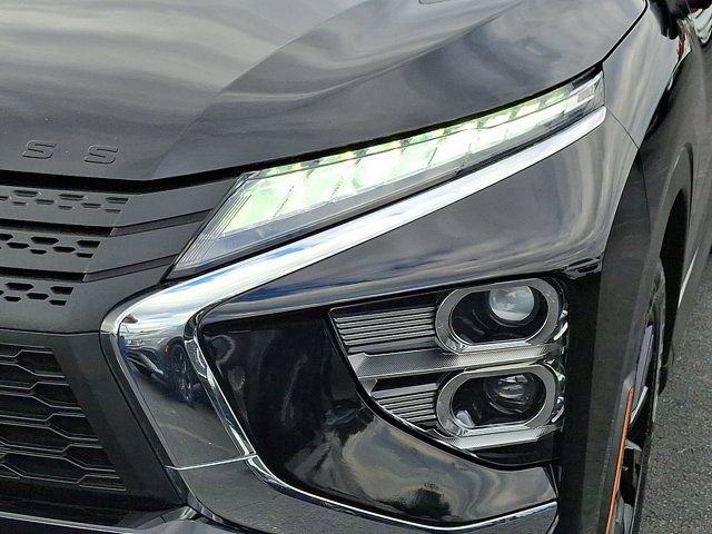 Used 2024 Mitsubishi Eclipse Cross LE AWD/4WD image 12