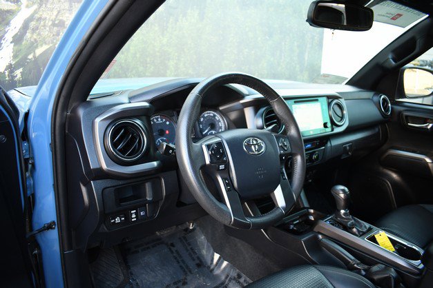 Certified 2019 Toyota Tacoma TRD Off-Road image 14
