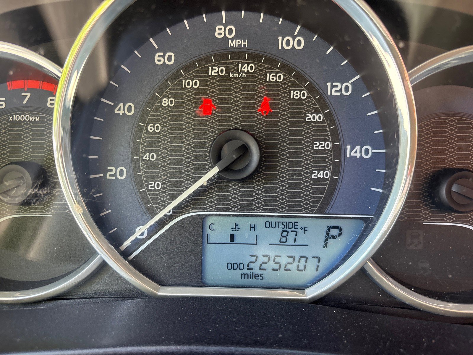 Used 2016 Toyota Corolla LE FWD image 13