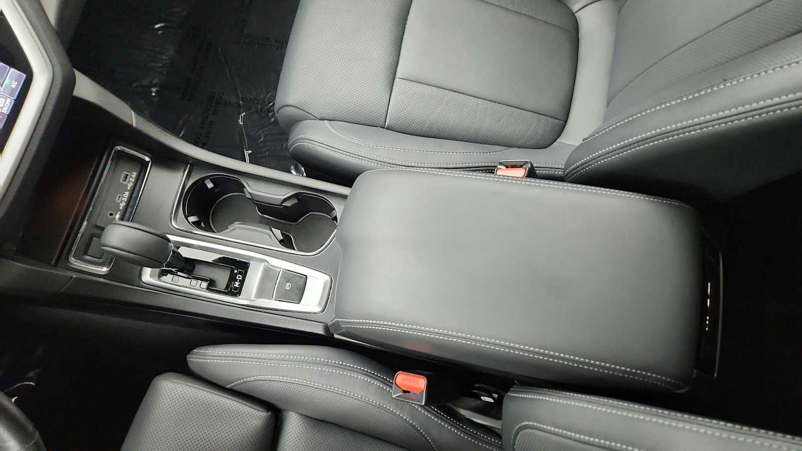 Used 2023 Subaru Ascent Limited AWD/4WD image 33