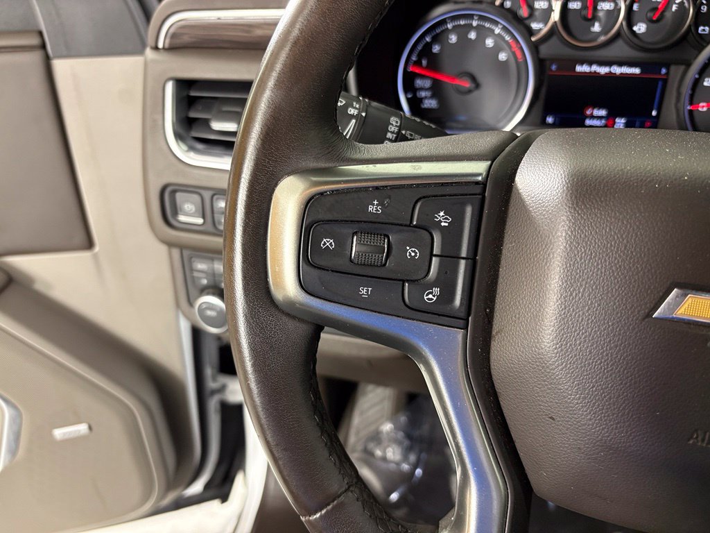 Used 2021 Chevrolet Suburban LT w/ Luxury Package AWD/4WD image 21