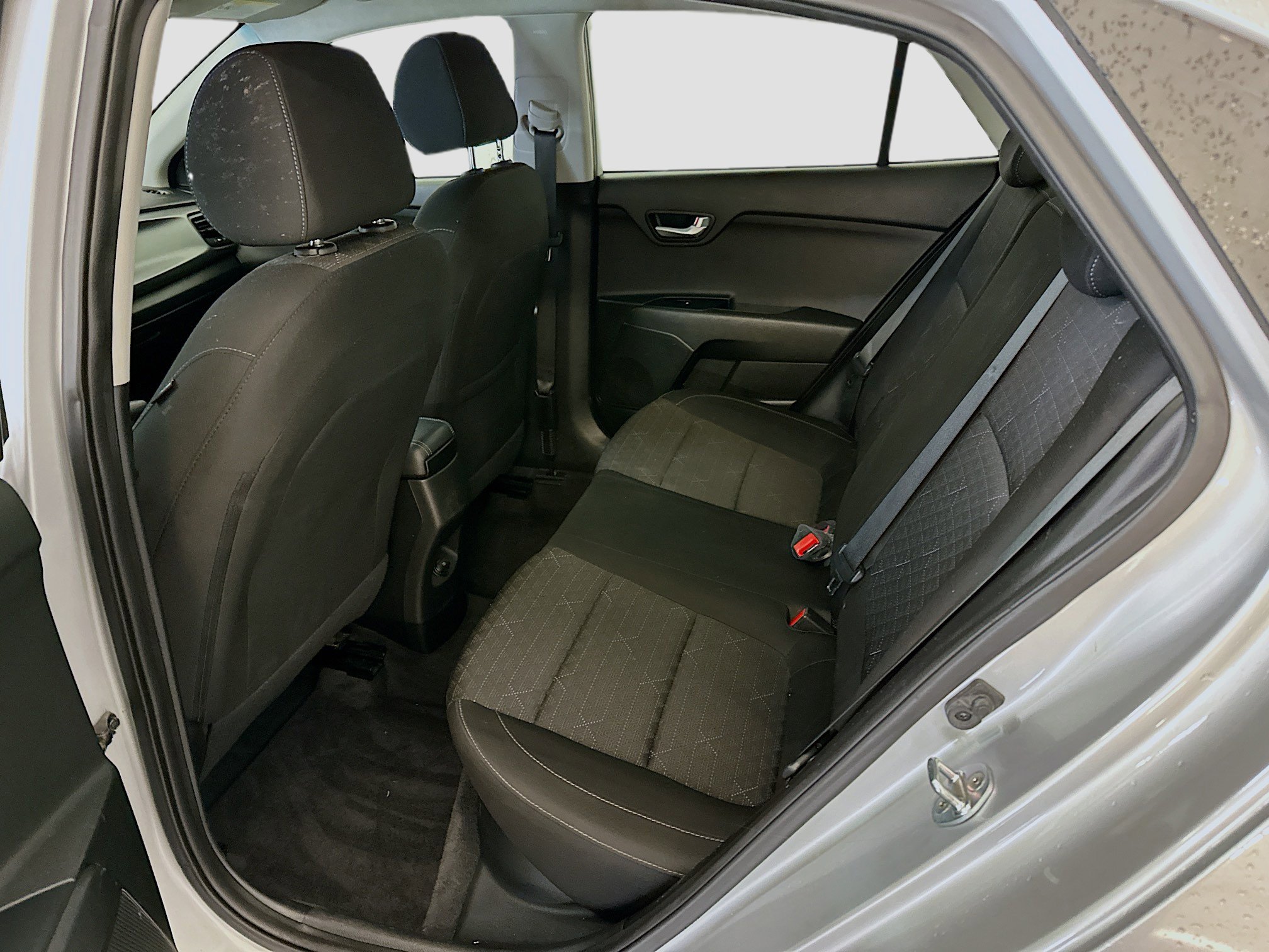 Used 2019 Kia Rio S image 28