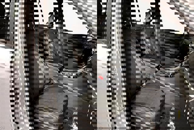 New 2025 Jeep Grand Cherokee Laredo image 12