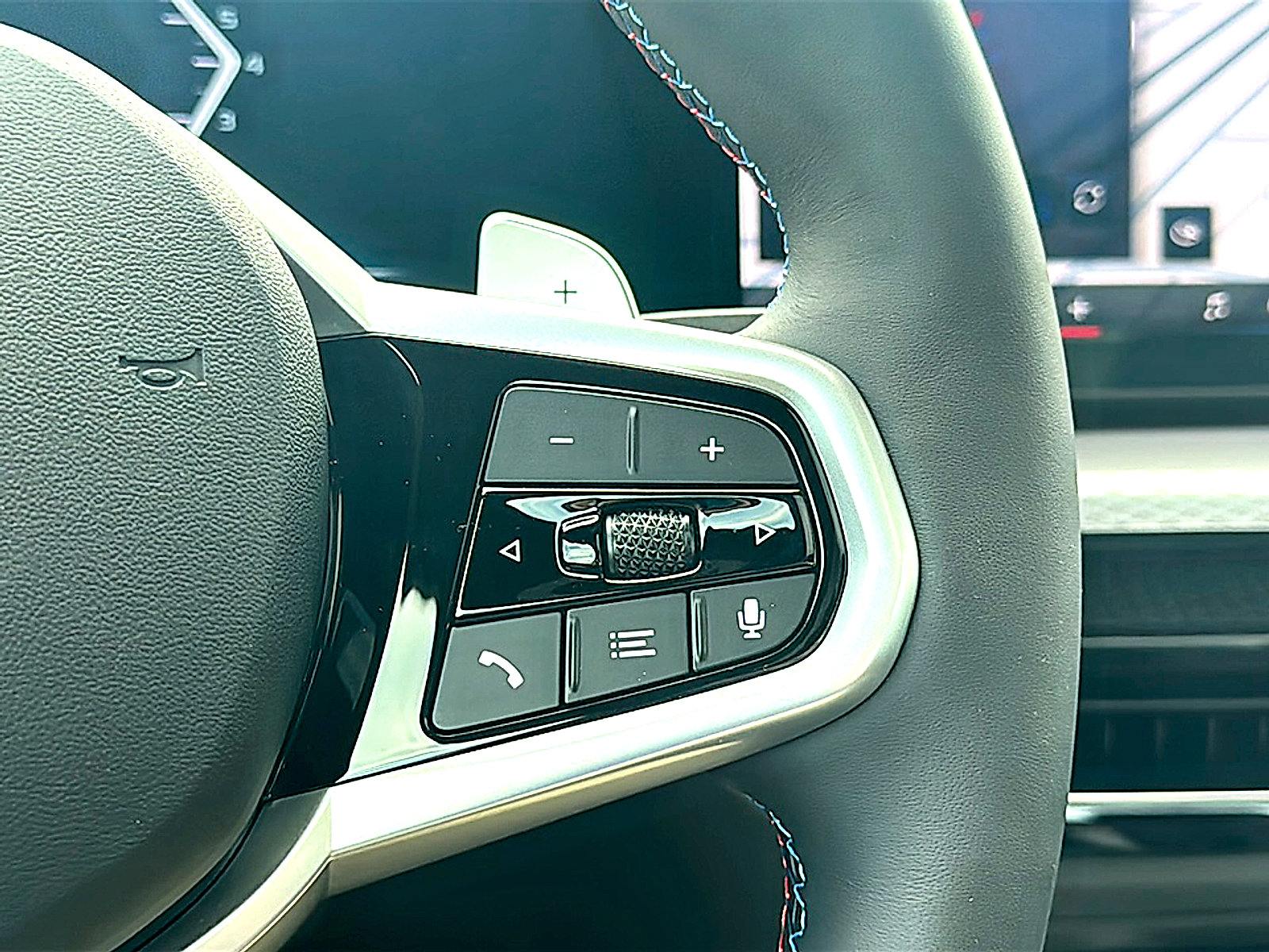 New 2026 BMW M240i Coupe w/ Premium Package RWD image 17