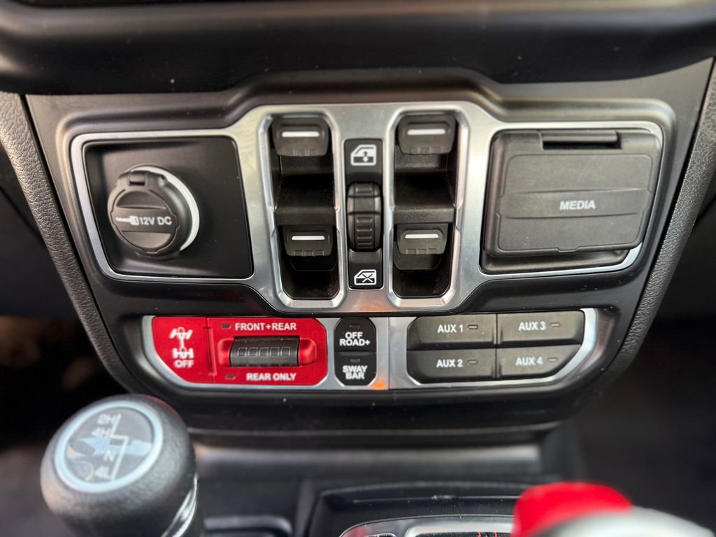 Used 2022 Jeep Wrangler Unlimited Rubicon w/ LED Lighting Group image 26