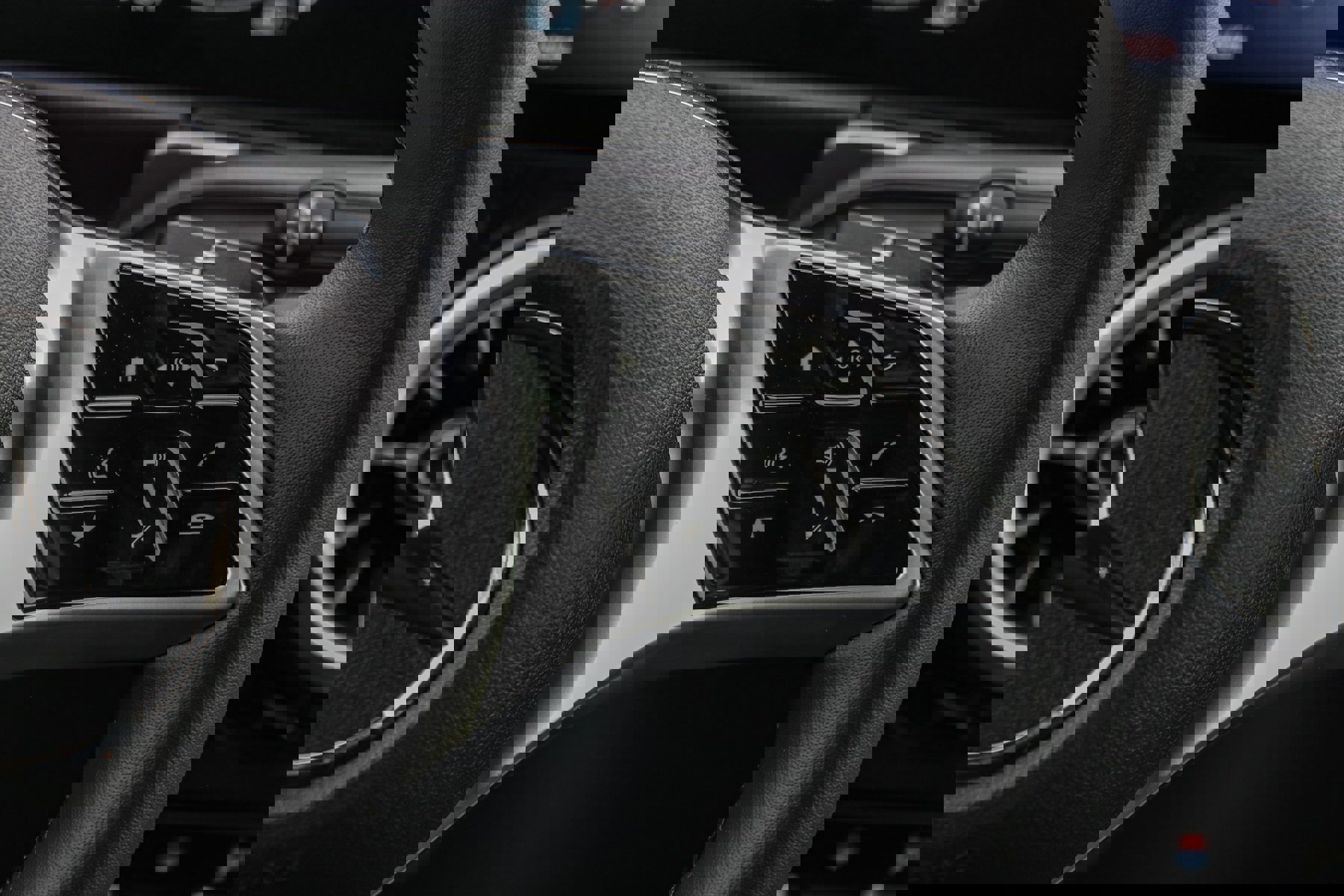 New 2026 Mercedes-Benz GLB 250 4MATIC image 17