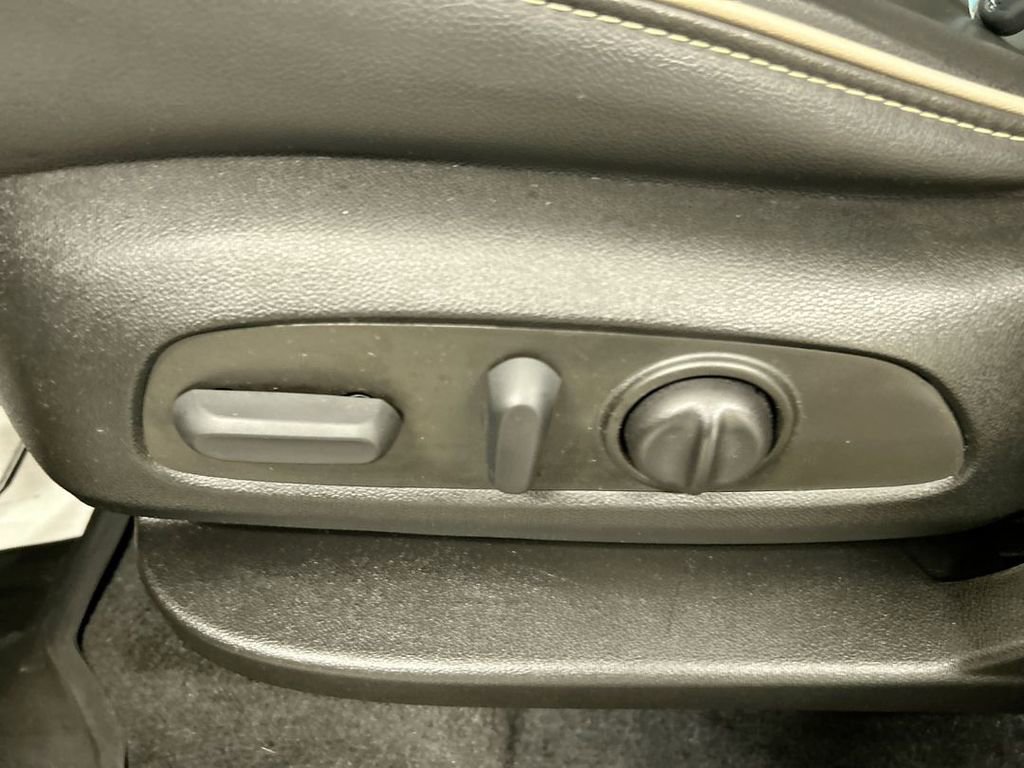 Certified 2023 Chevrolet Traverse Premier image 10