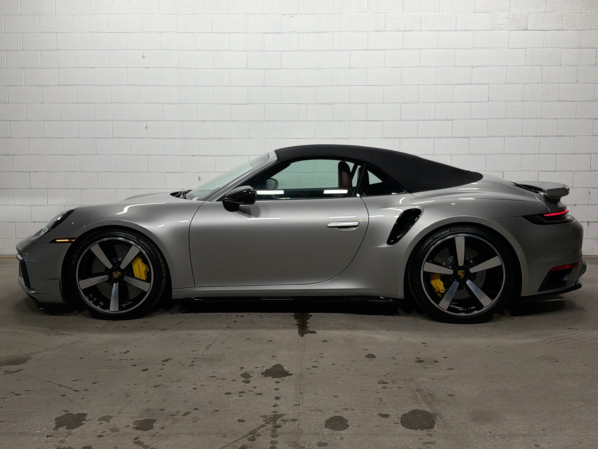 Certified 2021 Porsche 911 Turbo S AWD/4WD image 2