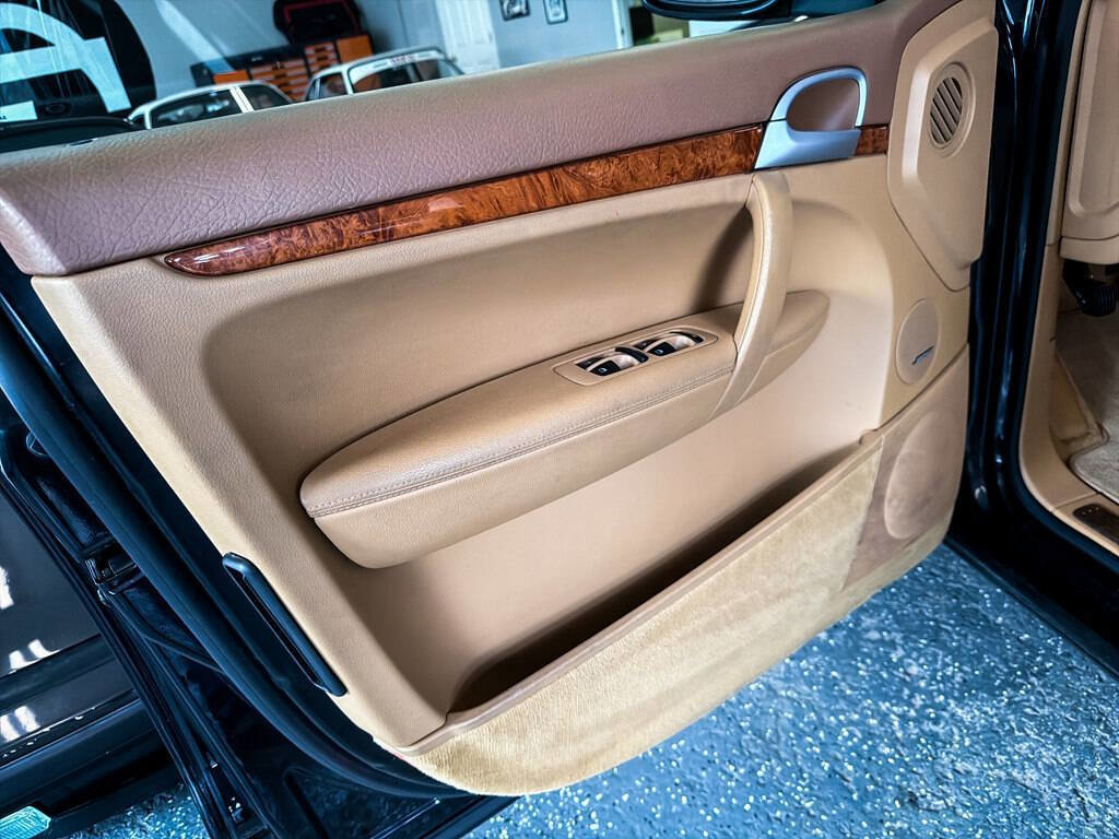 Used 2006 Porsche Cayenne S image 13