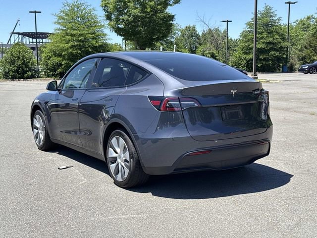Used 2023 Tesla Model Y 2WD image 4