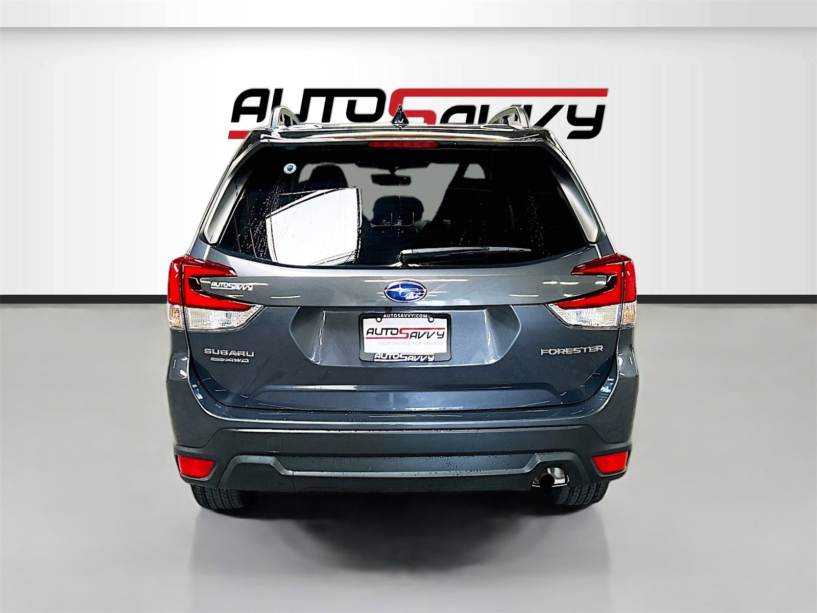 Used 2024 Subaru Forester Premium image 6