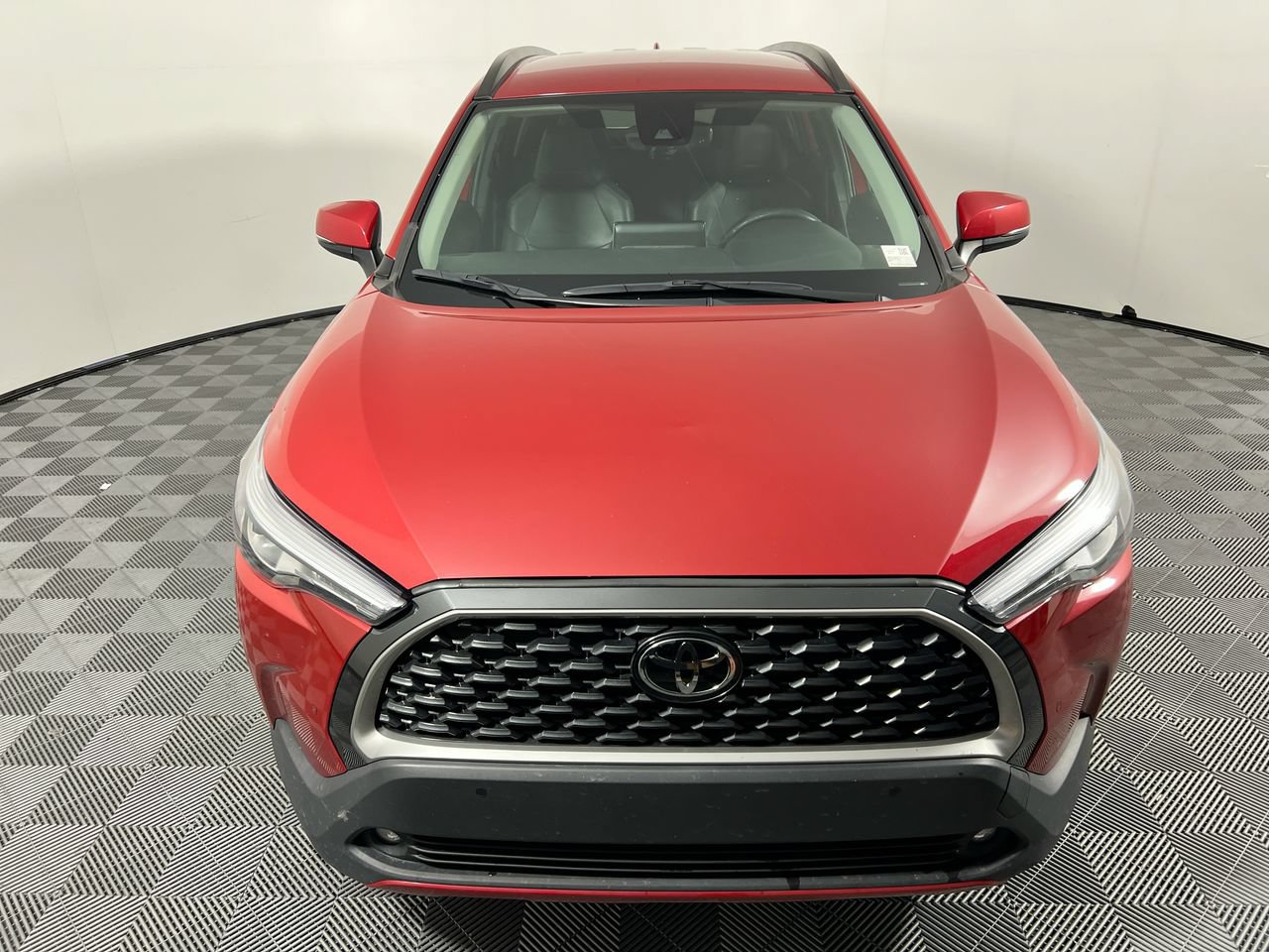 Used 2022 Toyota Corolla Cross XLE FWD image 8