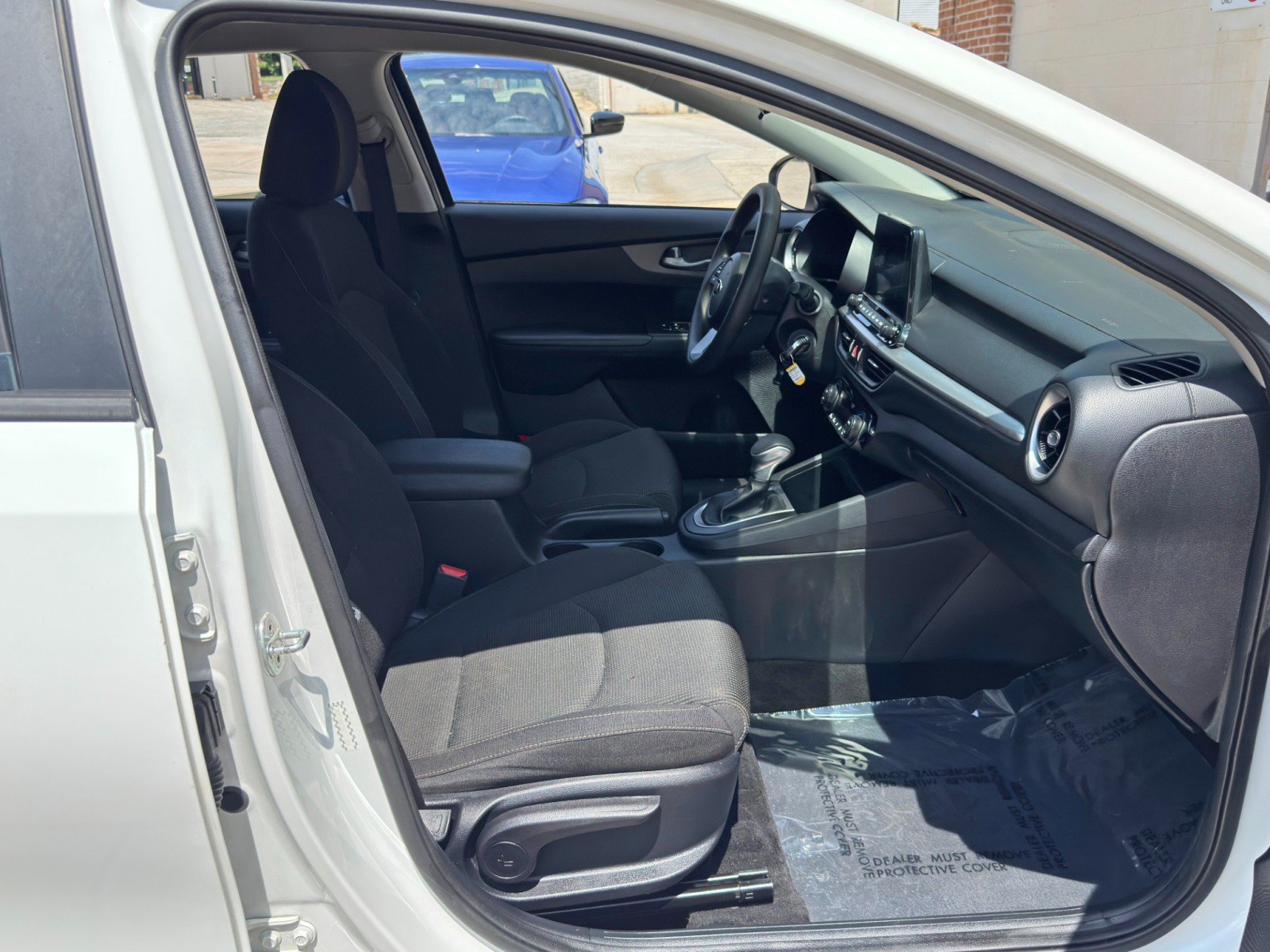 Used 2019 Kia Forte LXS FWD image 14
