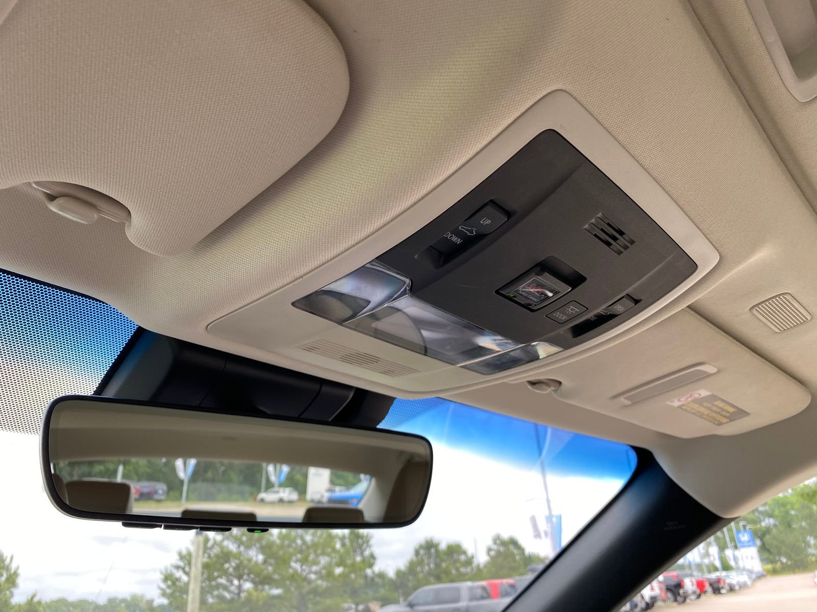 Used 2019 Lexus ES 350 w/ Premium Package FWD image 24