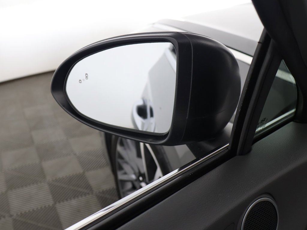 Used 2023 Hyundai Sonata Limited FWD image 35