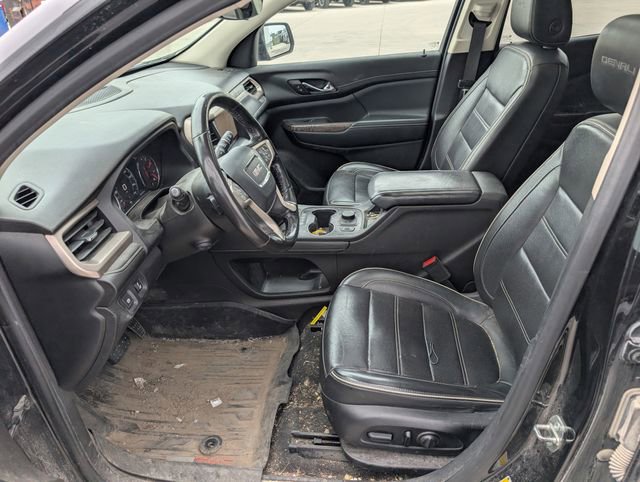 Used 2020 GMC Acadia Denali w/ Trailering Package AWD/4WD image 2