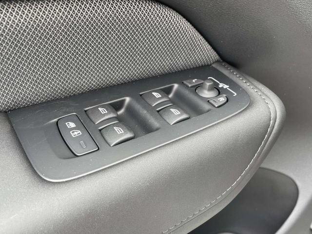 New 2026 Volvo XC60 T8 Polestar AWD/4WD image 34