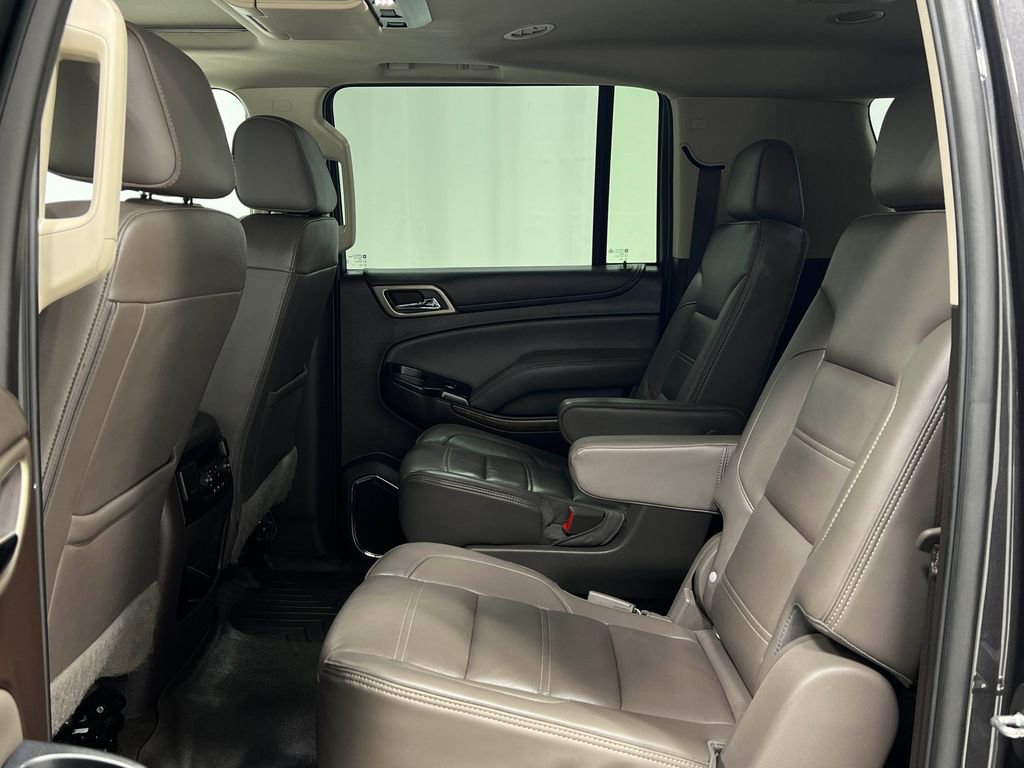 Used 2018 GMC Yukon XL Denali w/ Denali Ultimate Package AWD/4WD image 36
