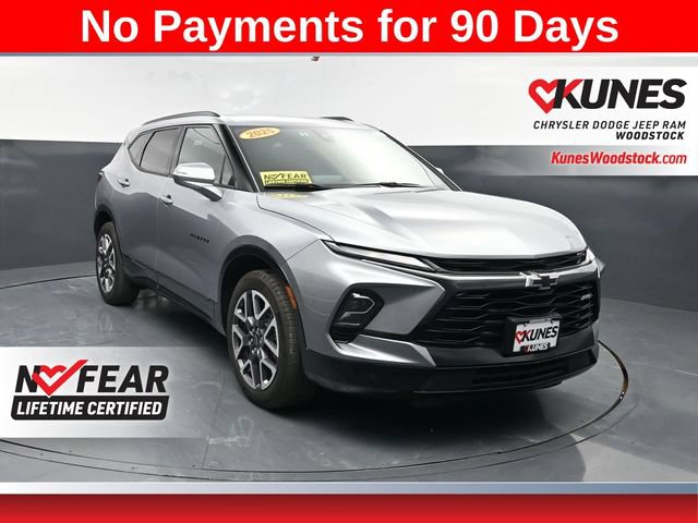 Used 2025 Chevrolet Blazer RS AWD/4WD image 1