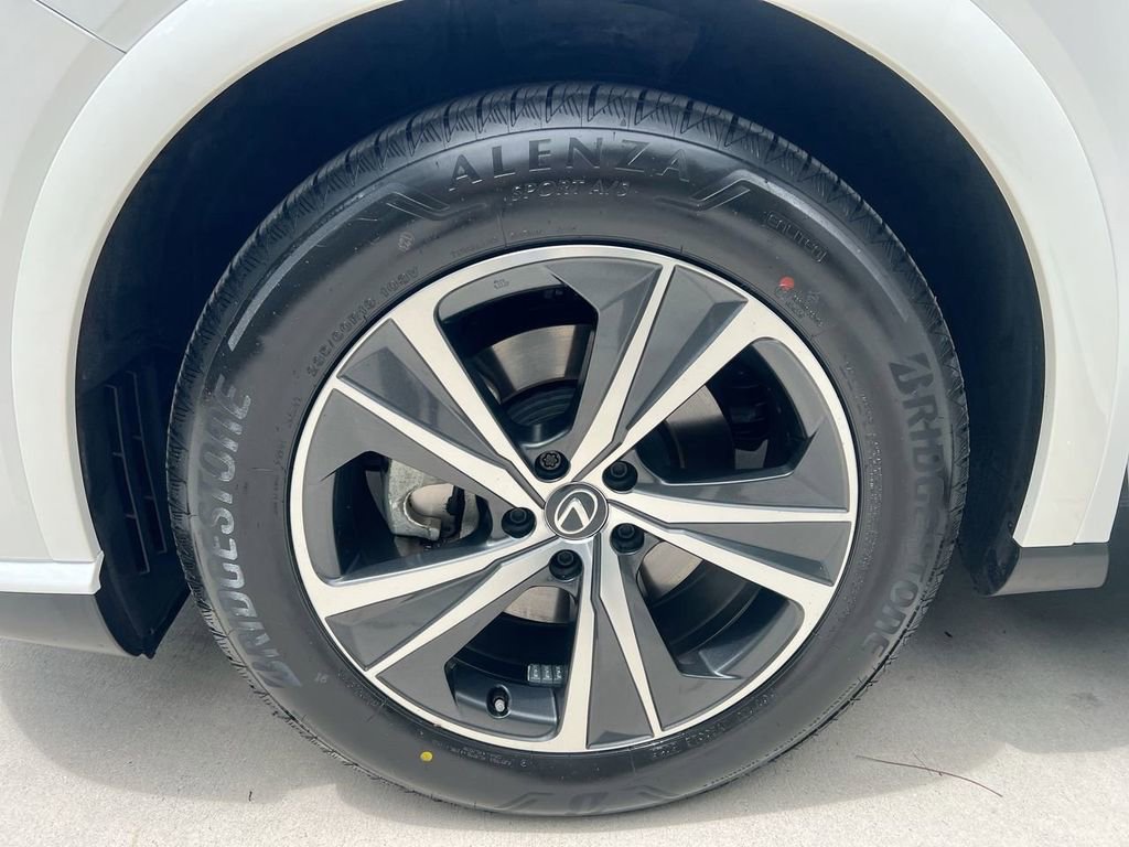 Certified 2025 Lexus RX 350h AWD/4WD image 9