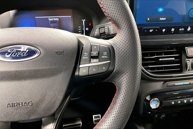 Used 2024 Ford Escape ST-Line w/ Tech Pack #1 AWD/4WD image 12