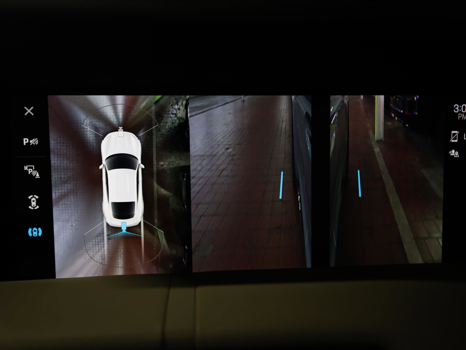 Used 2023 Porsche Taycan GTS image 21