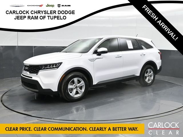 Used 2023 Kia Sorento LX FWD image 1