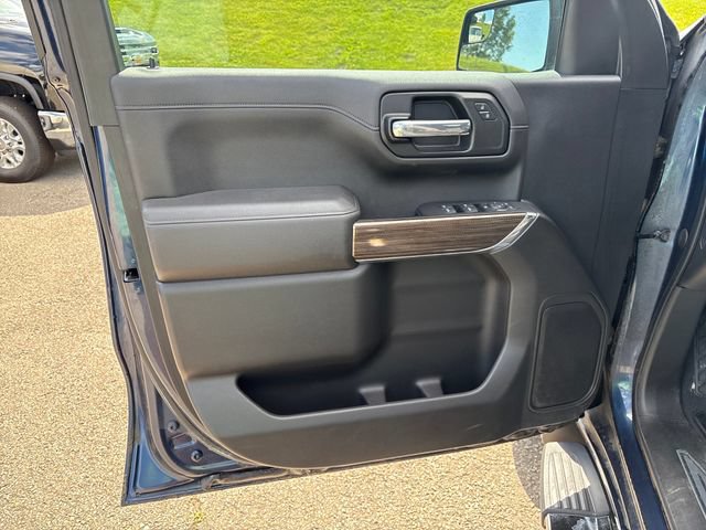 Used 2020 Chevrolet Silverado 1500 RST w/ True North Edition AWD/4WD image 7