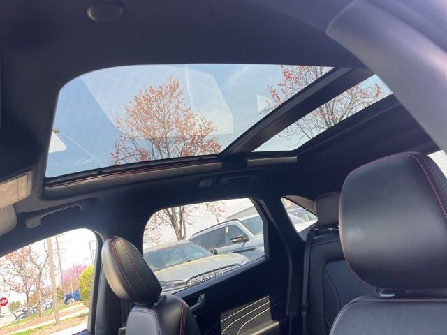 Certified 2025 Ford Escape ST-Line Elite w/ Premium Technology Package image 41