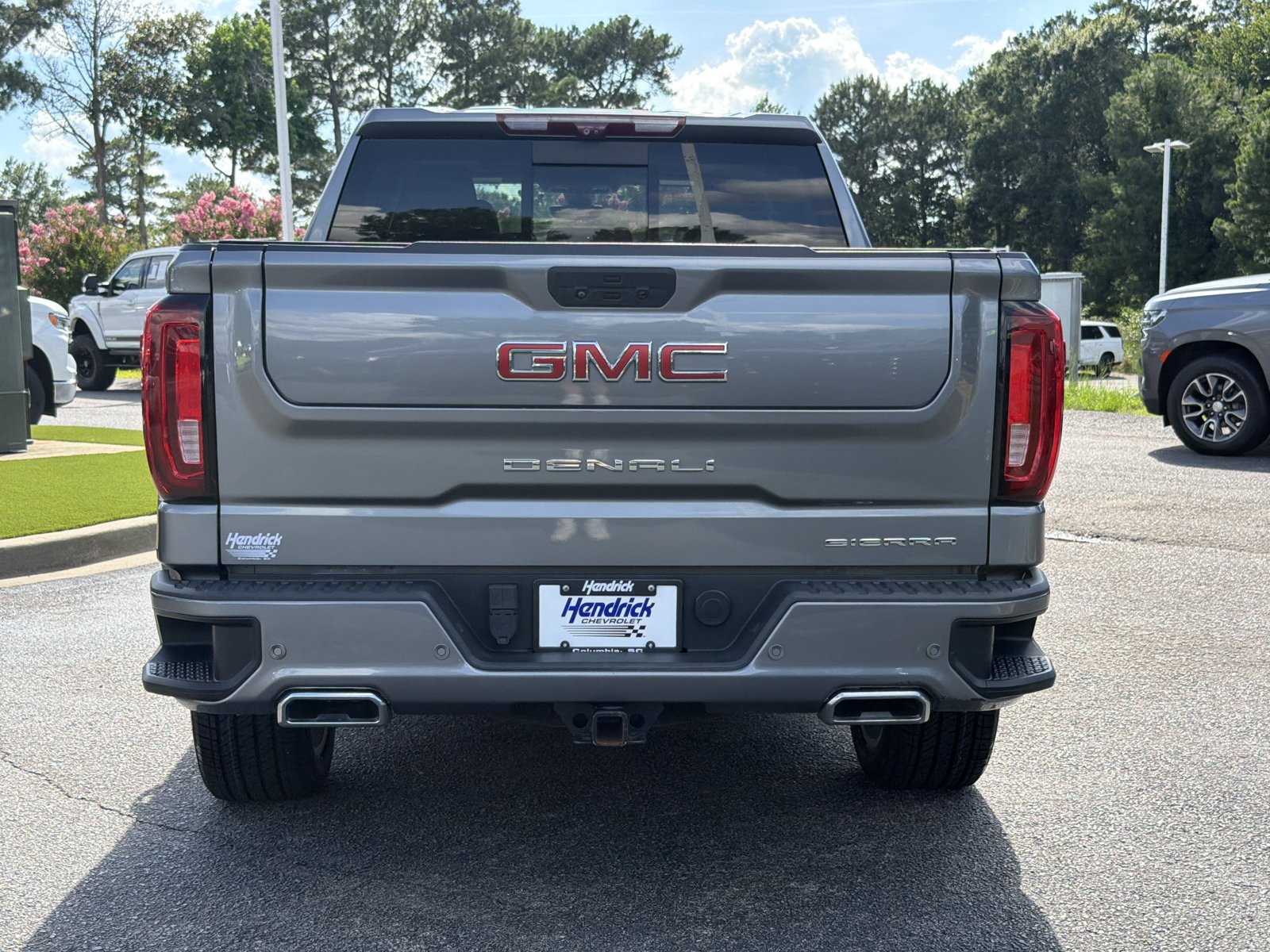 Used 2021 GMC Sierra 1500 Denali w/ Denali Ultimate Package AWD/4WD image 11