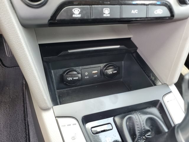 Used 2018 Hyundai Elantra Value Edition FWD image 27