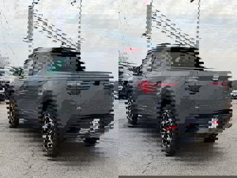 Used 2023 Hyundai Santa Cruz Limited image 6