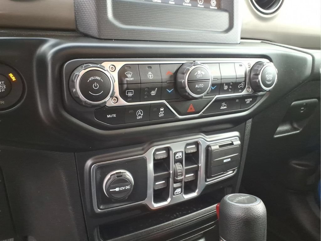 Used 2021 Jeep Gladiator Sport AWD/4WD image 26
