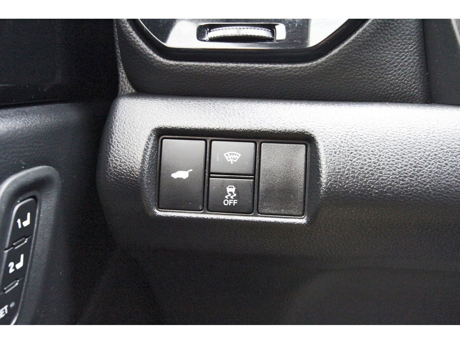 Used 2025 Honda Pilot TrailSport image 19