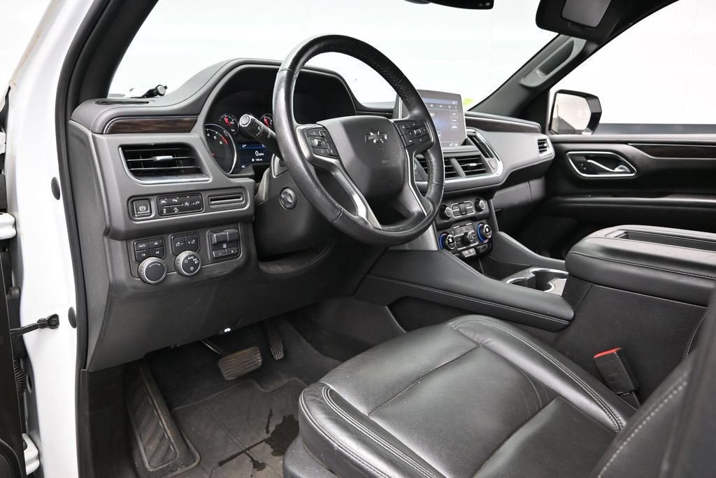 Used 2021 Chevrolet Suburban Z71 w/ Z71 Signature Package AWD/4WD image 21