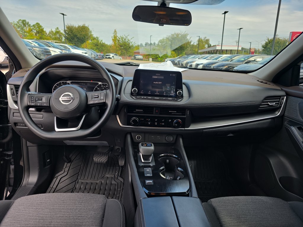 Used 2021 Nissan Rogue S FWD image 20