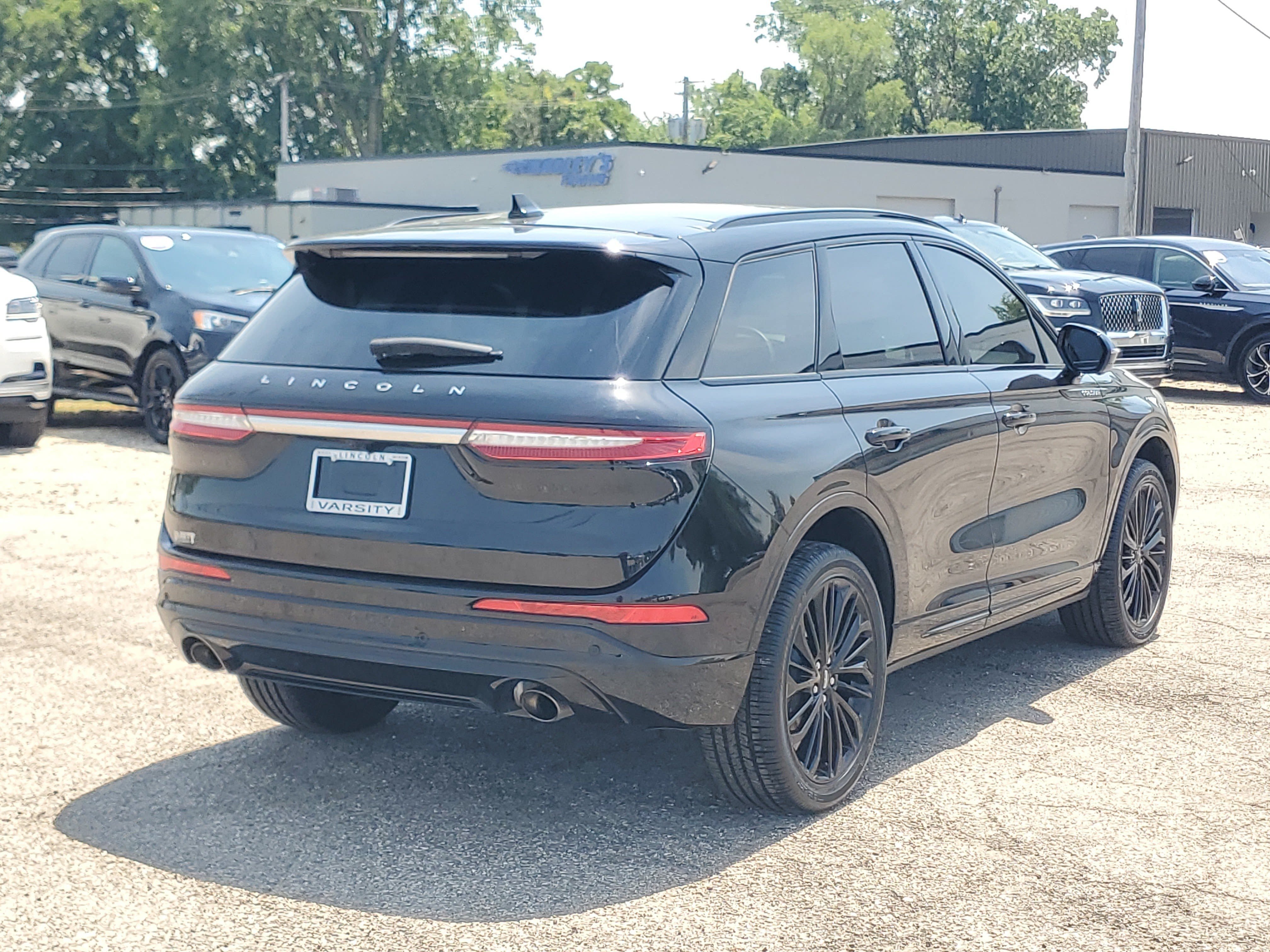 Certified 2024 Lincoln Corsair Reserve w/ Equipment Group 201A AWD/4WD image 6