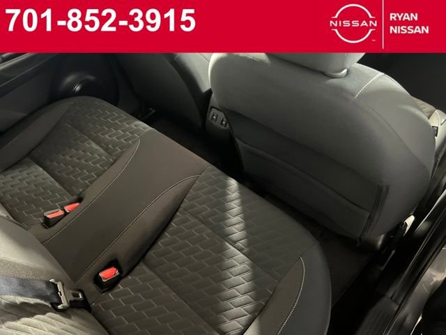 Certified 2023 Nissan Kicks SV image 27