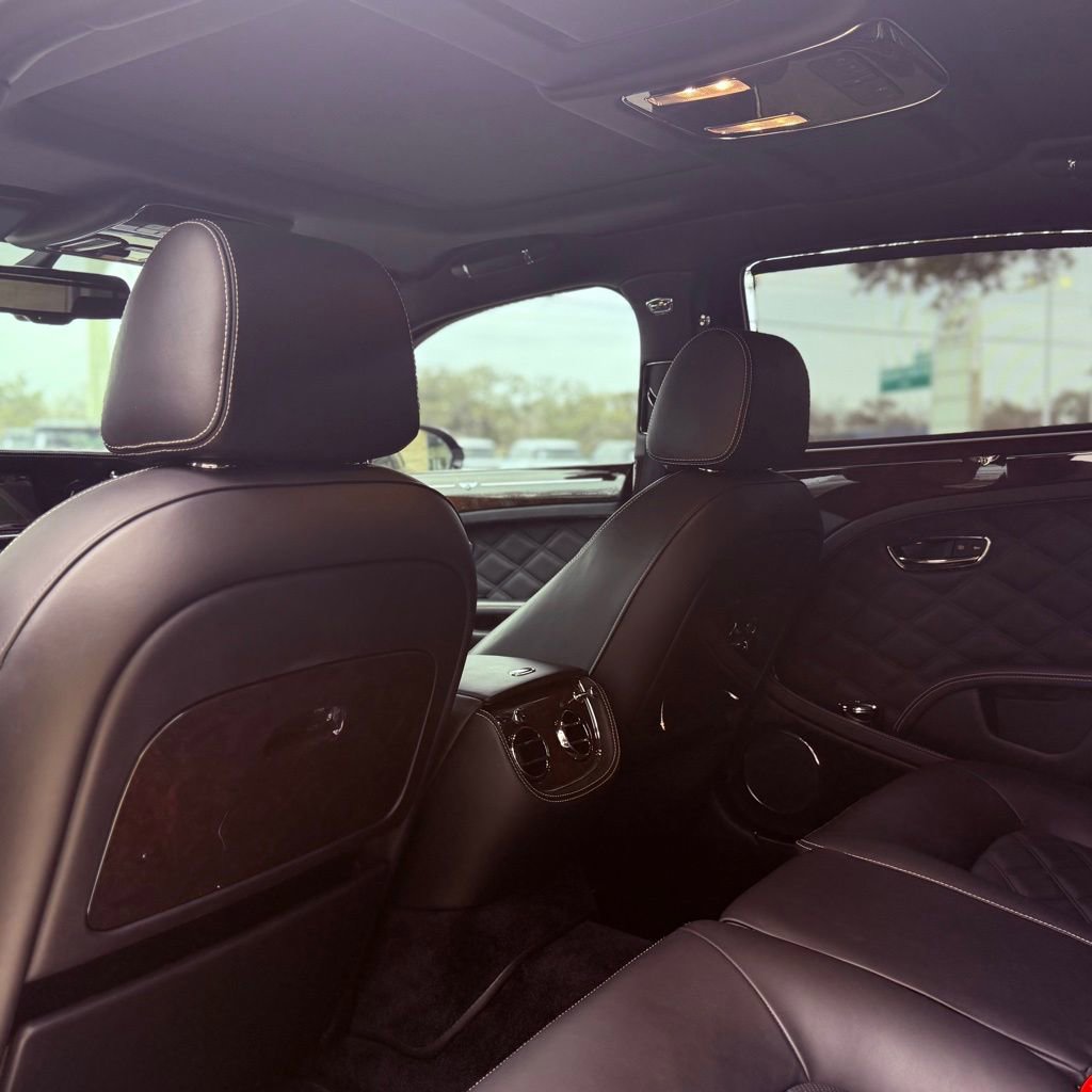 Used 2014 Bentley Mulsanne RWD image 22