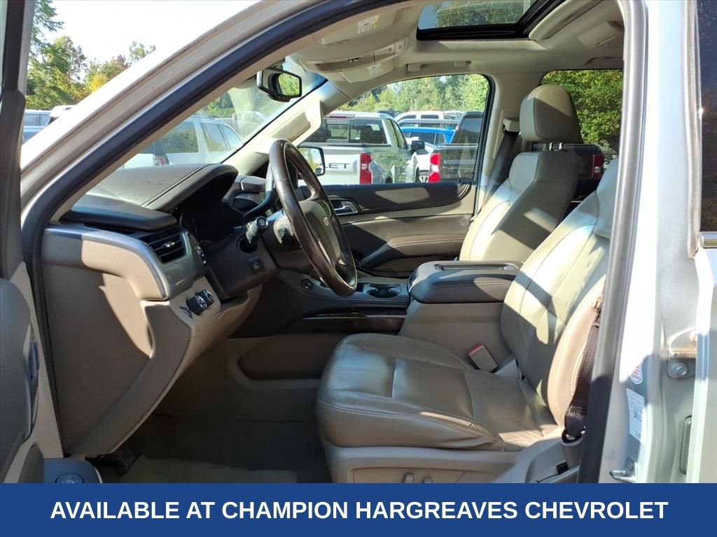 Used 2020 Chevrolet Suburban LT image 22