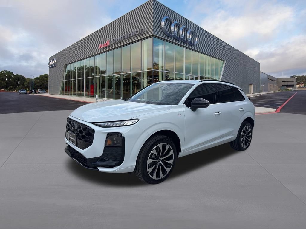 New 2026 Audi Q3 quattro 2.0T AWD/4WD image 1