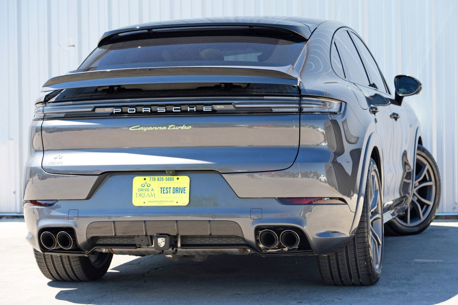 Used 2024 Porsche Cayenne Turbo AWD/4WD image 5