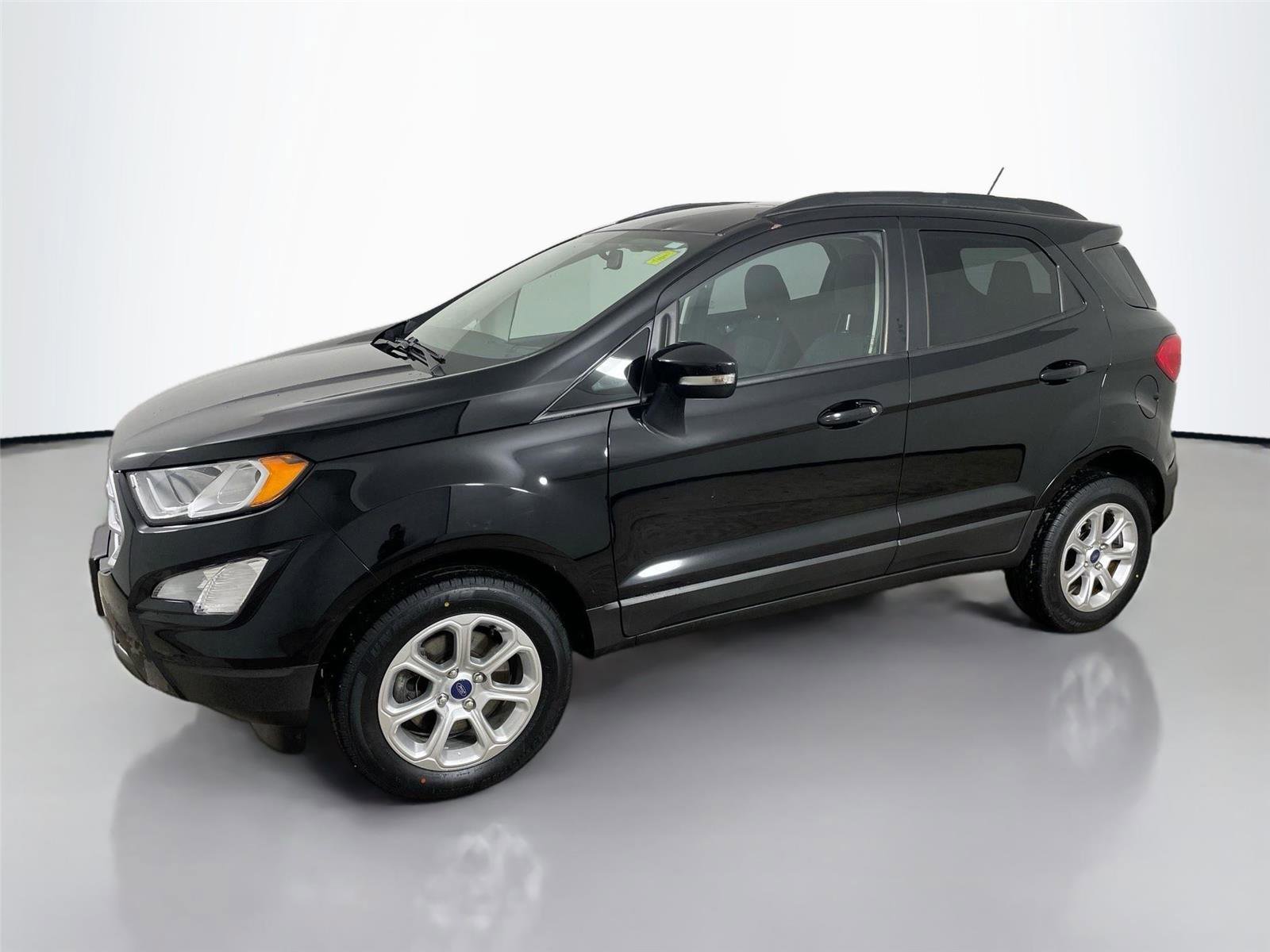 Used 2021 Ford EcoSport SE image 4