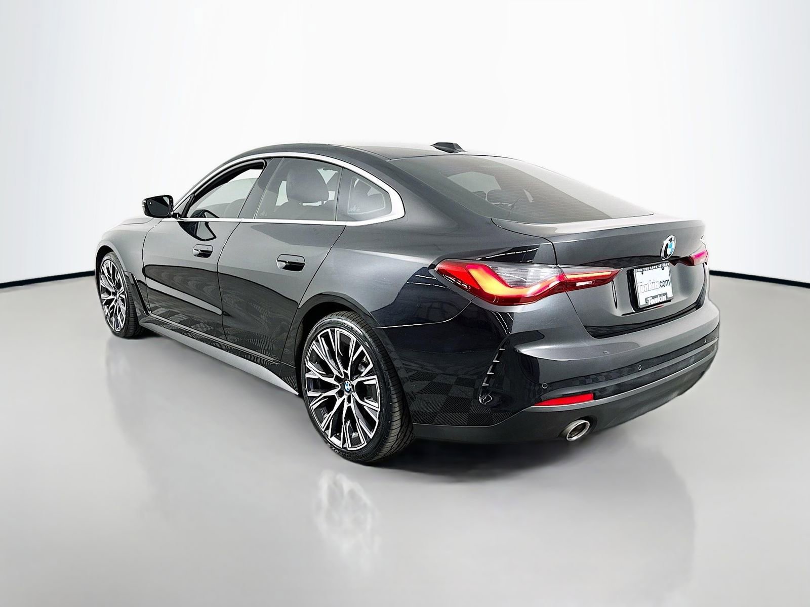 Used 2022 BMW 430i Gran Coupe w/ Premium Package 2 RWD image 5