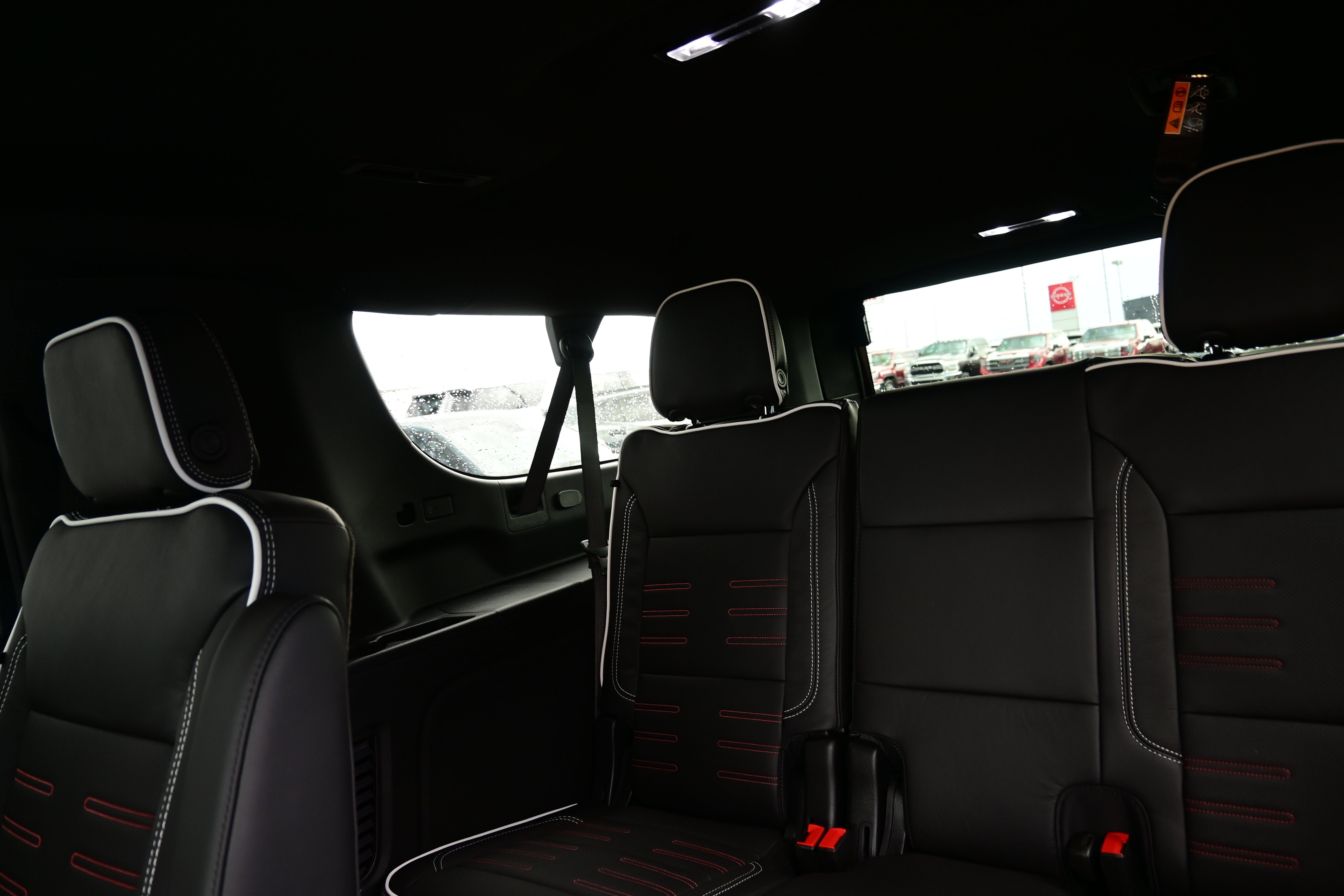 New 2026 GMC Yukon XL AT4 Ultimate w/ LPO, Floor Liner Package image 17