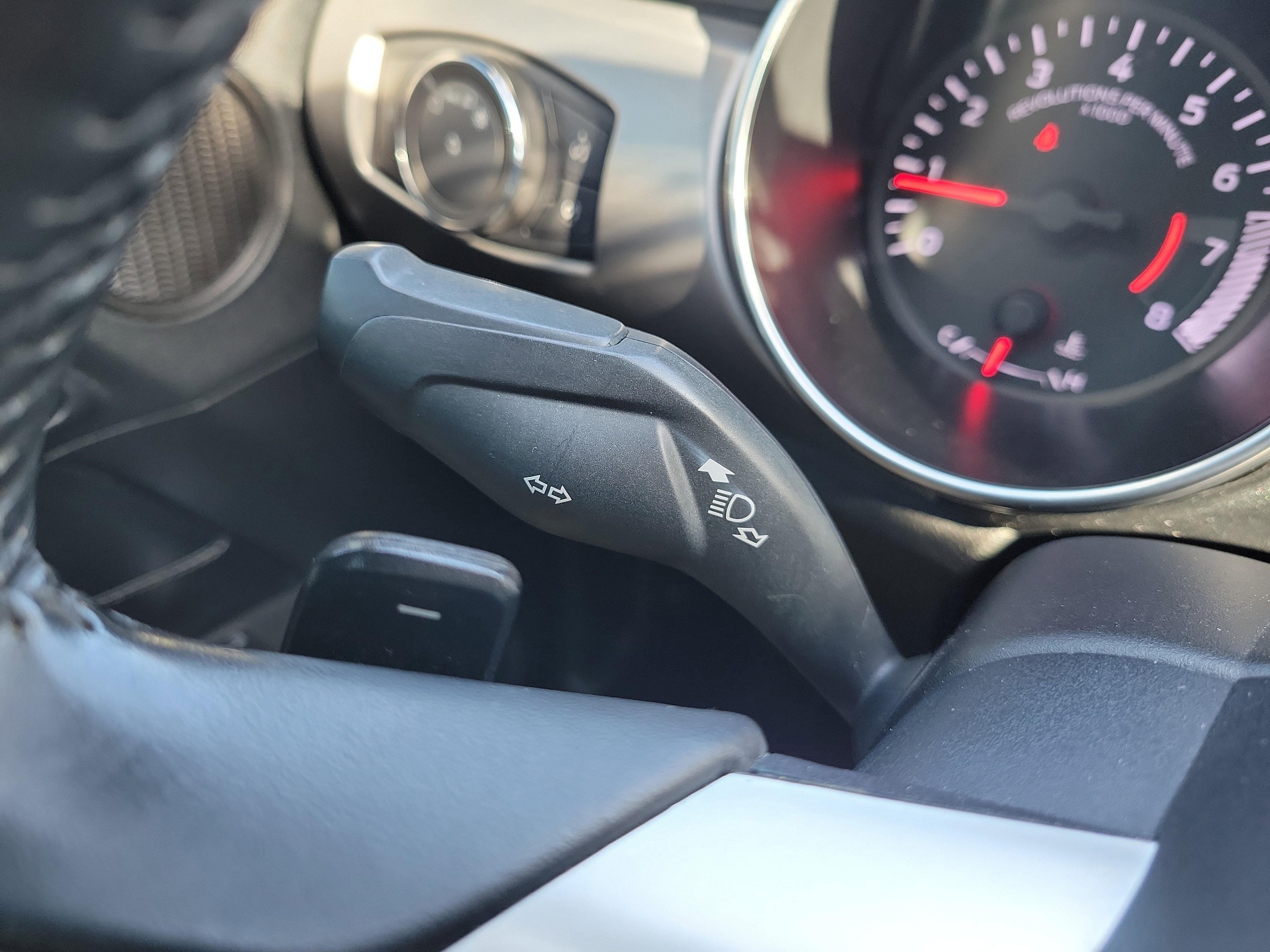 Used 2018 Ford Mustang Premium image 25