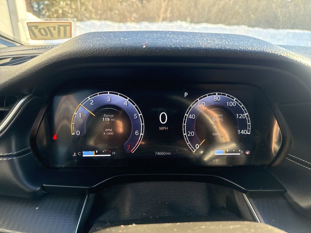 Used 2023 Jeep Grand Cherokee L Laredo image 18