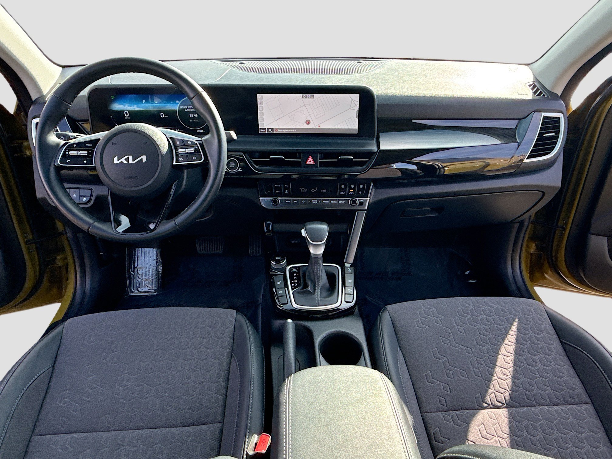 Used 2024 Kia Seltos S image 3