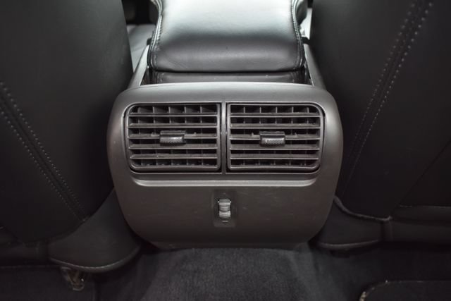 Used 2008 Lincoln Town Car Executive RWD image 31